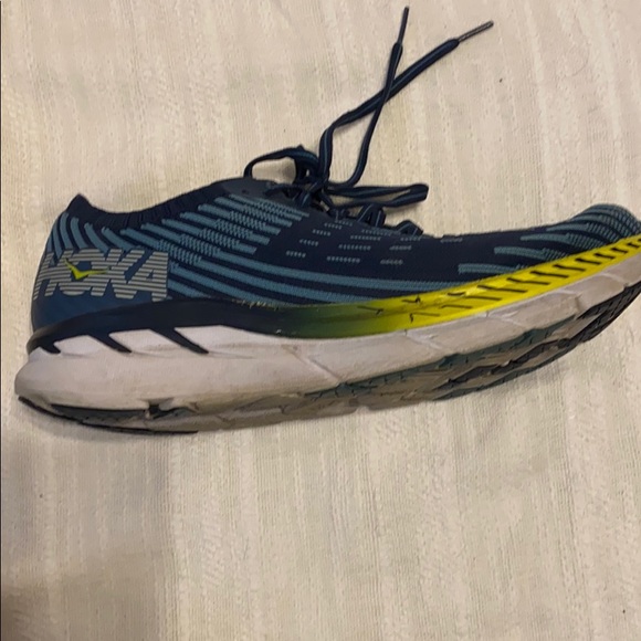 SOLD •HOKA• One One Clifton 5 Road Running Shoe - Picture 8 of 12